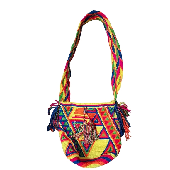 Wayuu Mochila 100% Handmade Bucket Crossbody - Picture 3 of 12